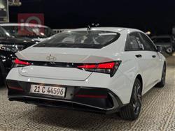 هیوندای ئەلەنترا